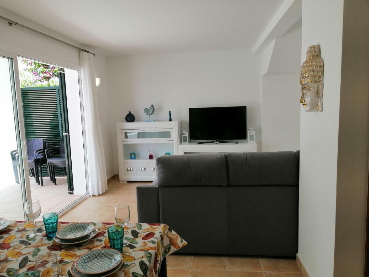 Villa Diplomado Es Mercadal Extérieur photo